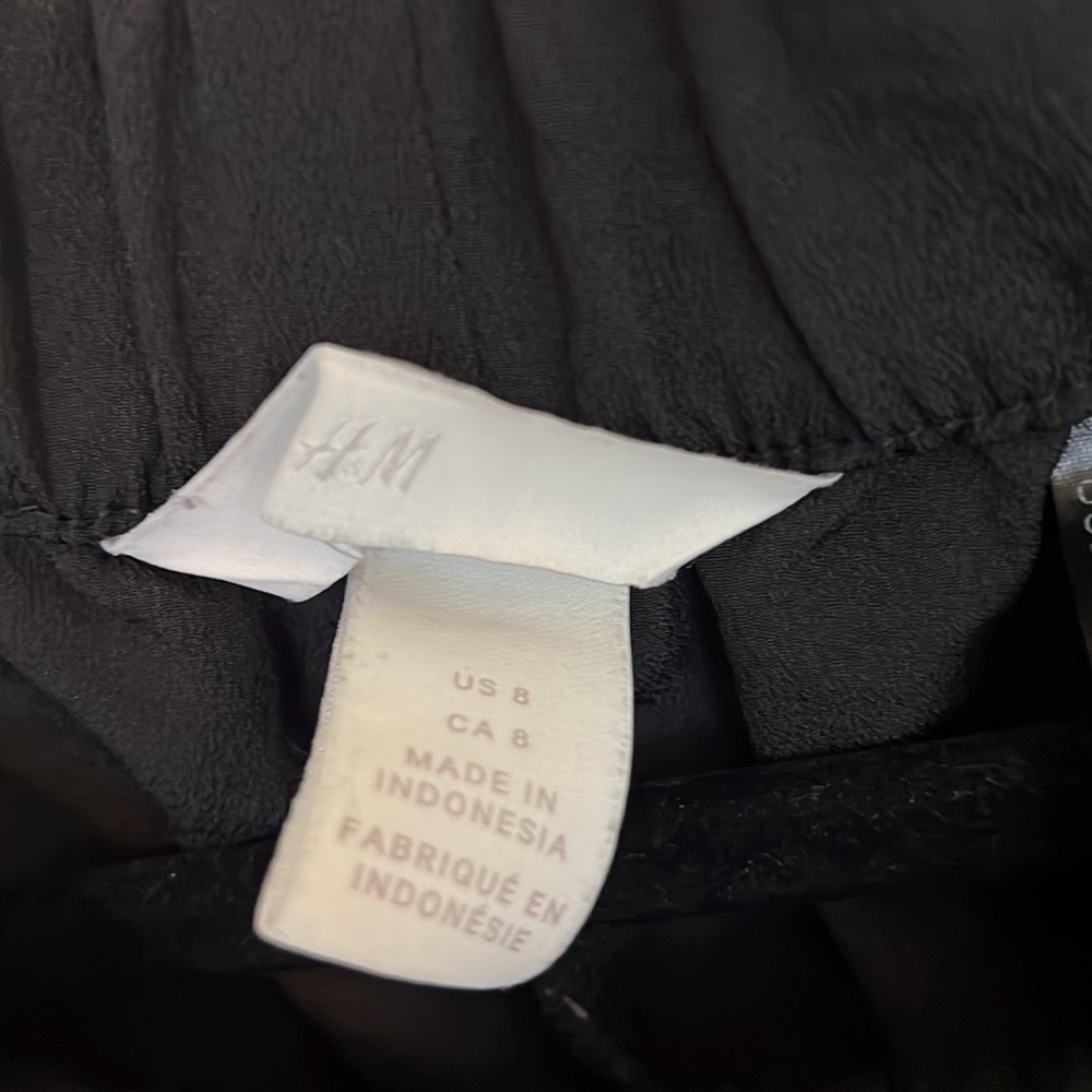 Black pants - Picture 4 of 5
